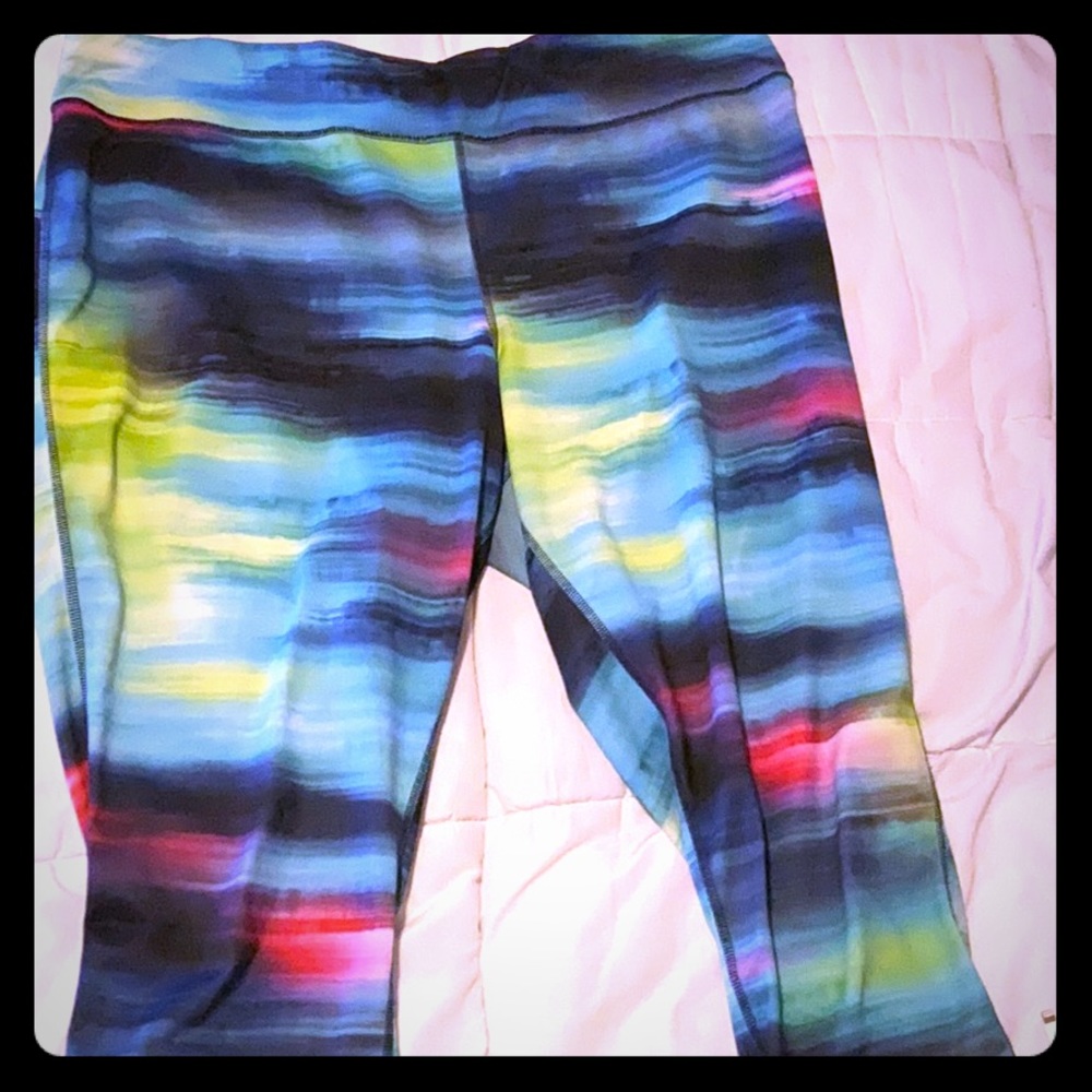 Xersion workout Capri pants with pocket FINAL